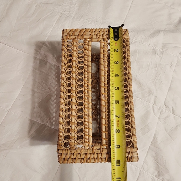 Eclectic Boho Tissue Box | Natural Wicker Tissue Box Cover | Rattan - Picture 8 of 9